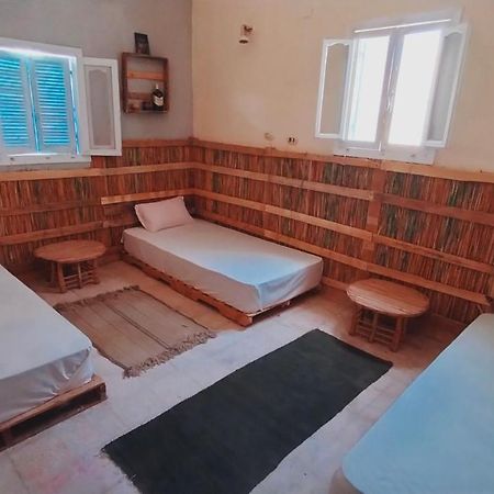 Agpen Teswa Hostel Siwa Oasis Bagian luar foto