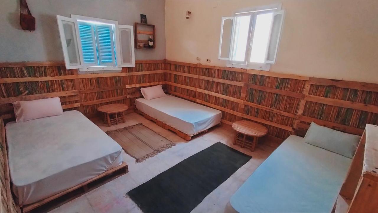 Agpen Teswa Hostel Siwa Oasis Bagian luar foto